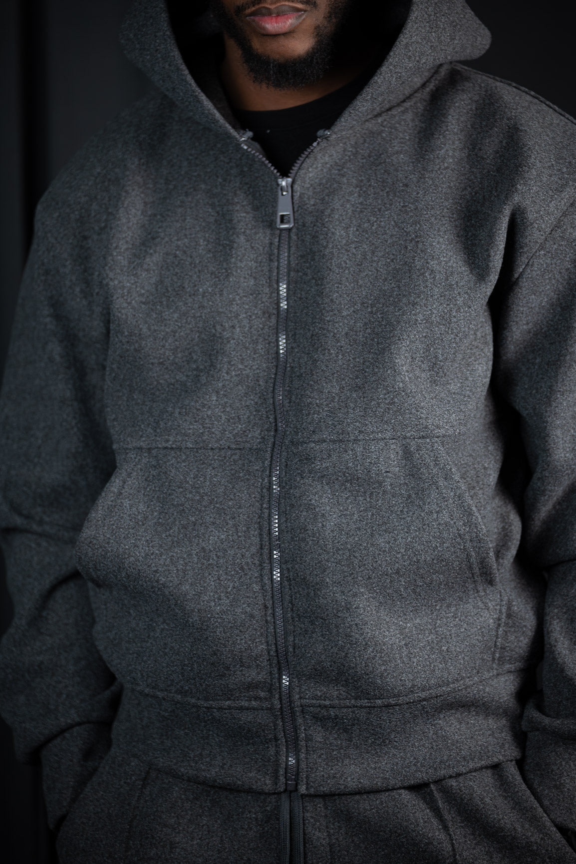 HOODED JACKET ZIP 8272