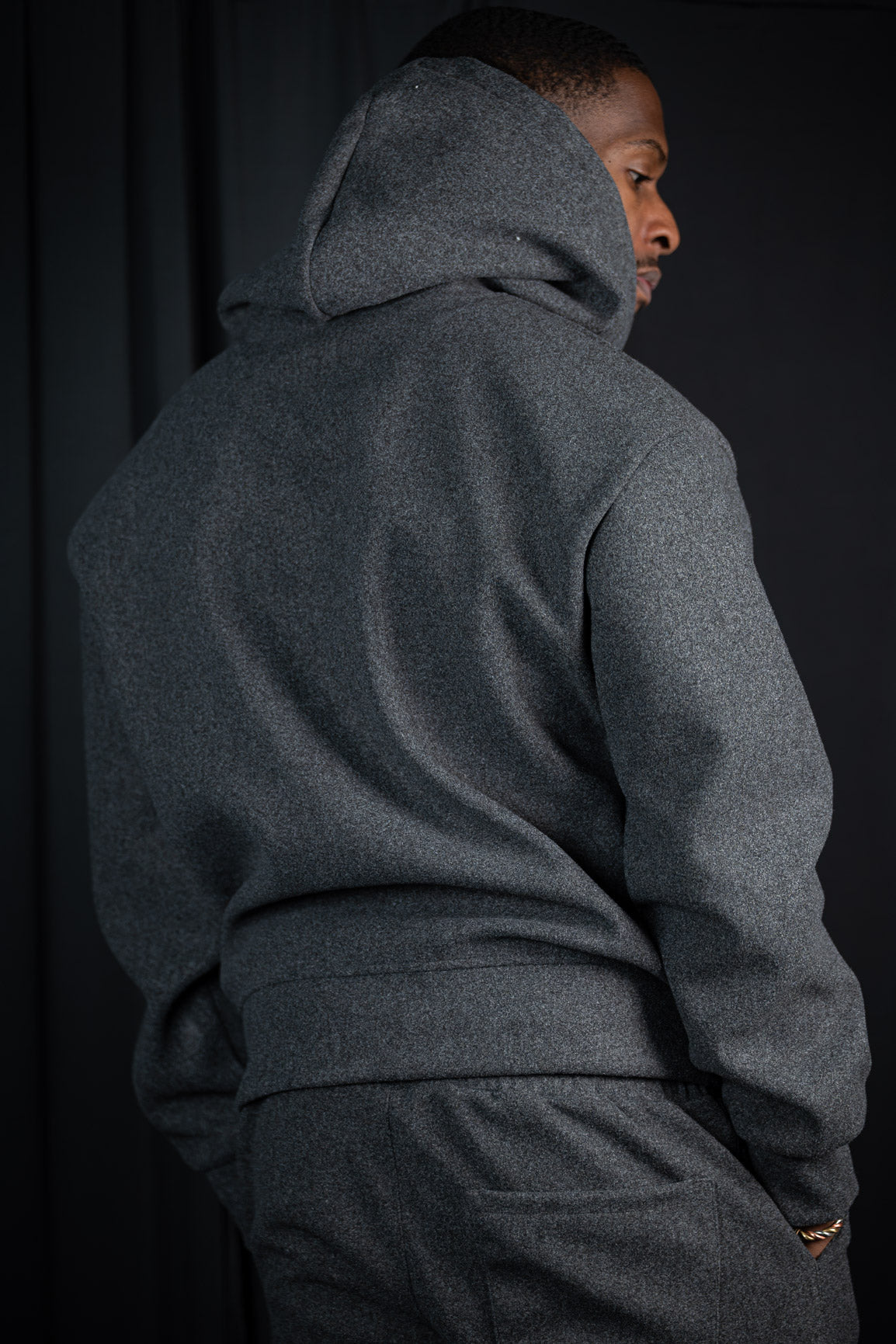 HOODED JACKET ZIP 8272