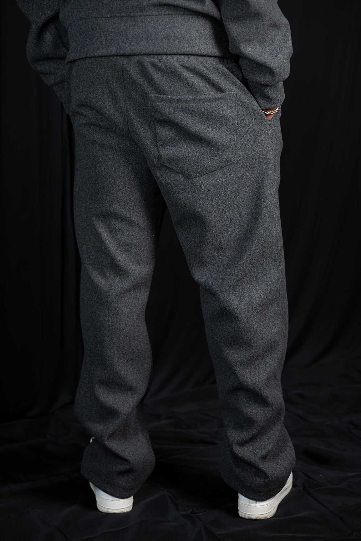 PANT 8271