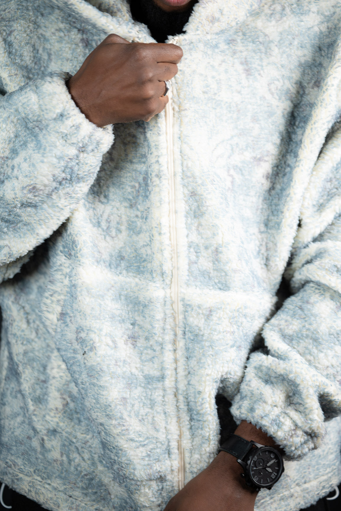 GREY SHERPA HOODED JACKET